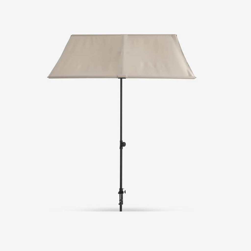 Balkónový slnečník Malmoe s nastaviteľnou výškou a UV ochranou – 130 x 181 cm